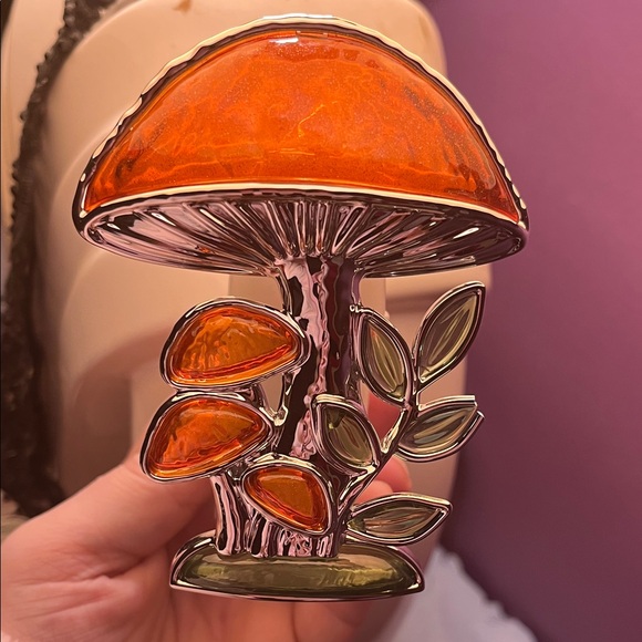 B&BW Light Up Wallflower Glittery Mushroom Absolutely Adorable! Hard to find! - Picture 3 of 11